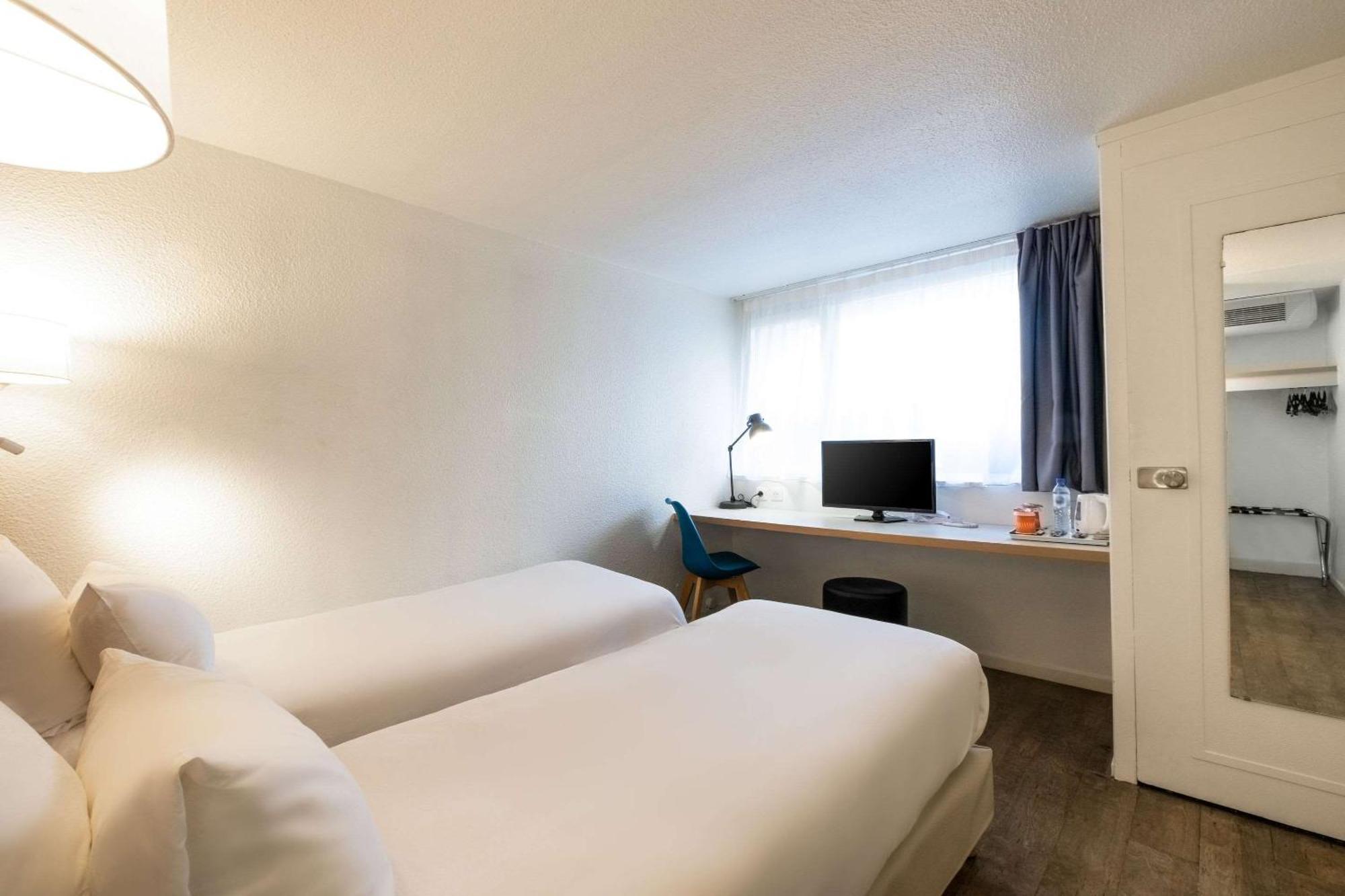 Twin Room Non-Smoking